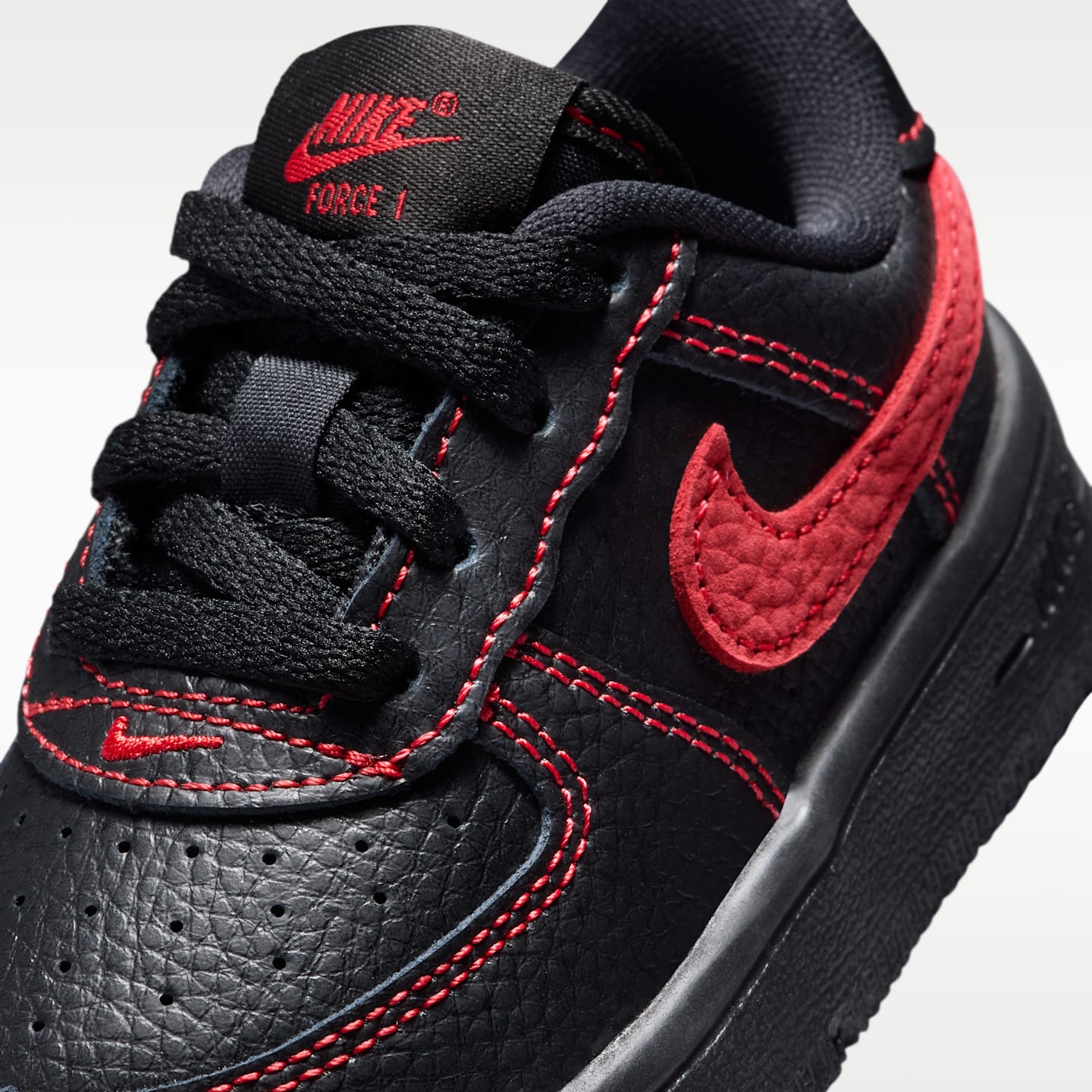 Детские кроссовки Nike Force 1 Low LV8 1 Baby/Toddler Shoes — фото 7