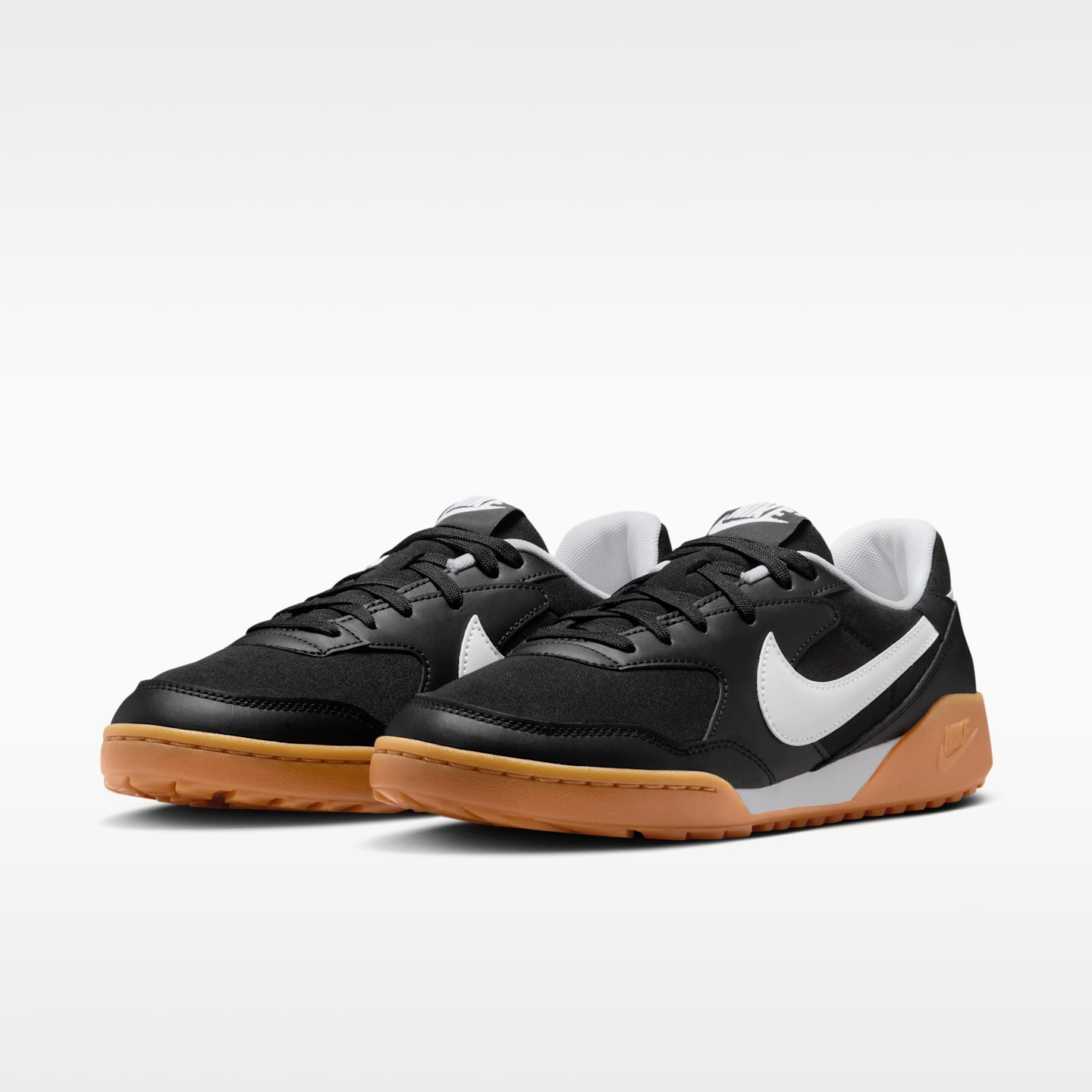 Женские кроссовки Nike Terra Manta Suede Women's Shoes — фото 5