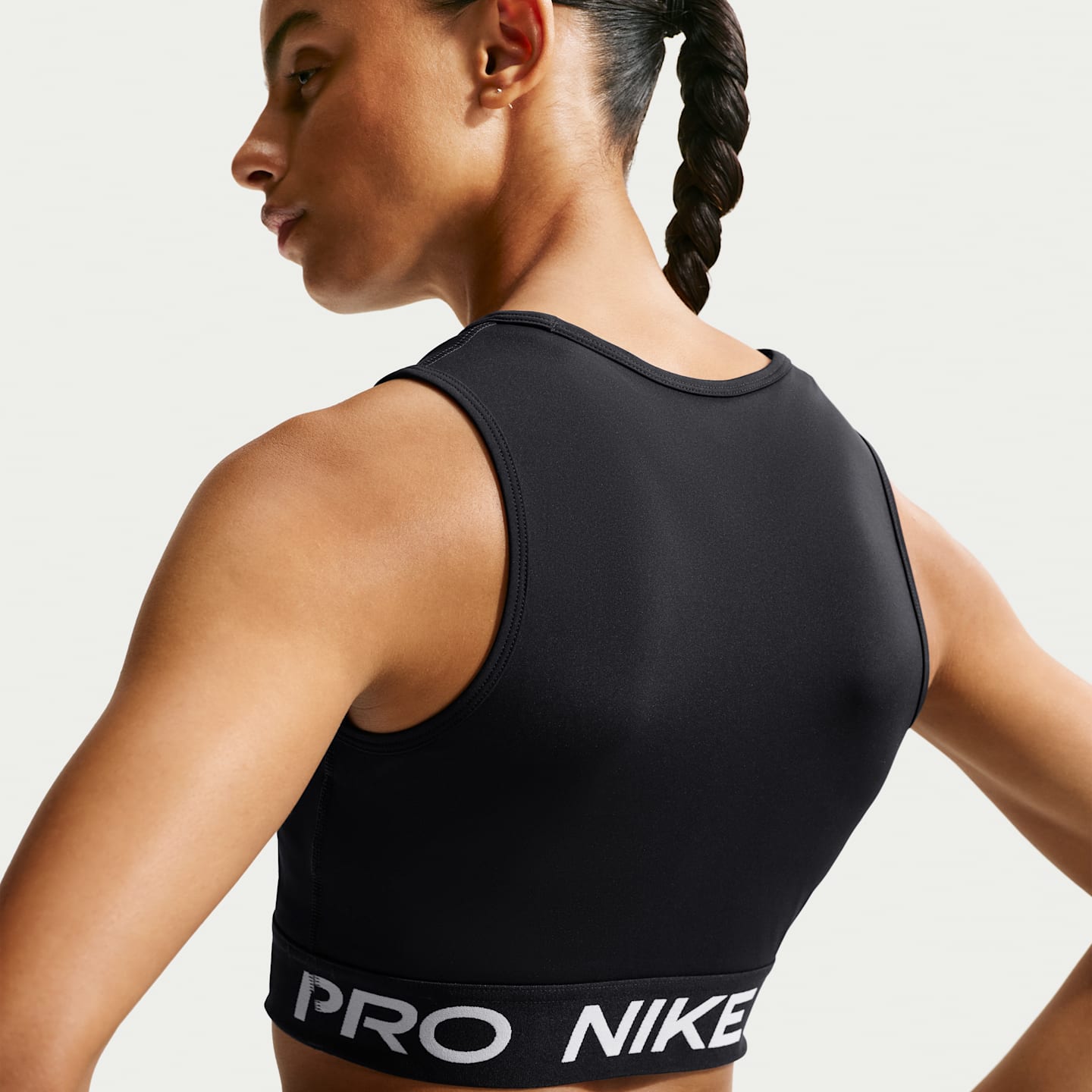 Женские топы Nike Pro Women's Dri-FIT Cropped Tank Top — фото 2