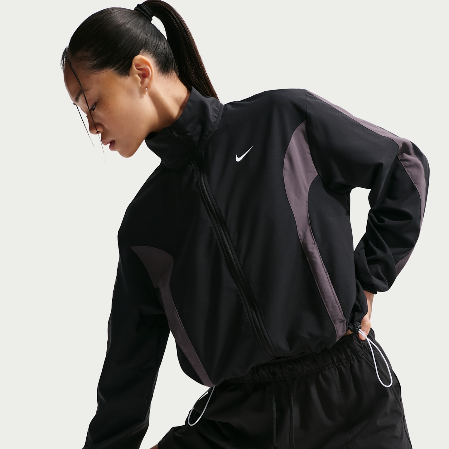 Nike One Women's Woven Jacket — фото 1
