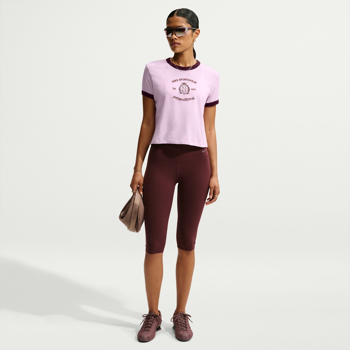 Женские футболки Nike Sportswear Women's Ringer T-Shirt — фото 4