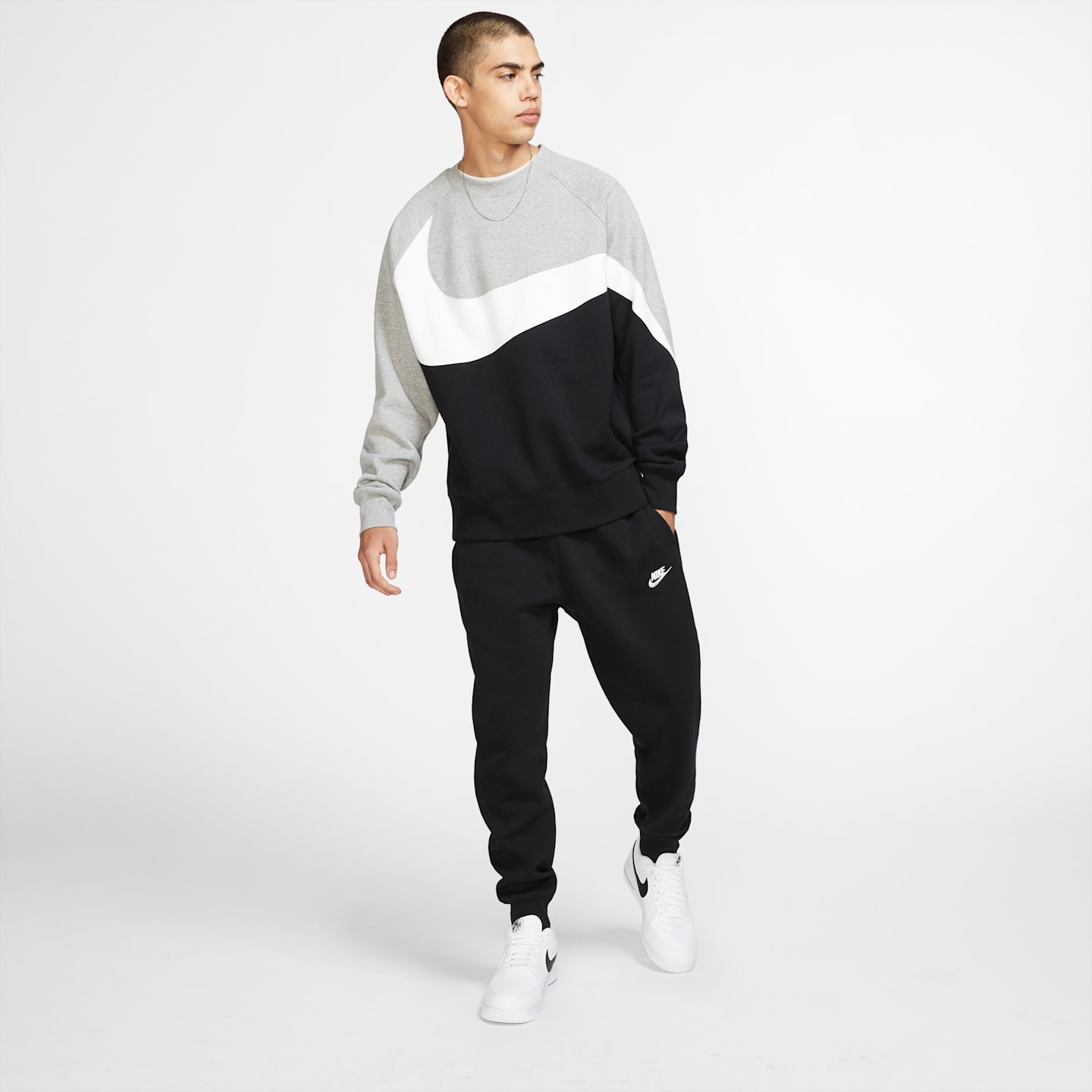 Мужские брюки Nike Sportswear Club Fleece Joggers — фото 8