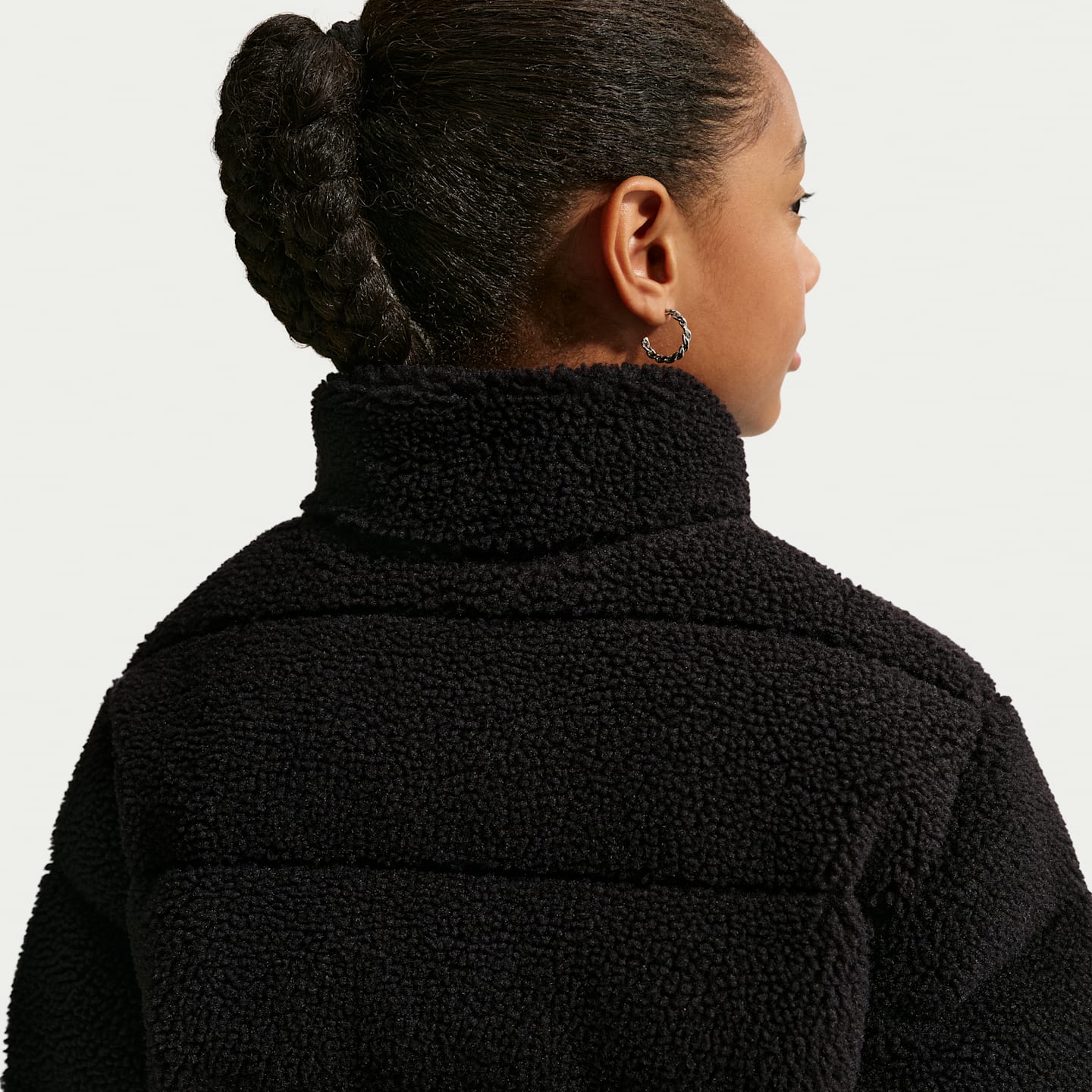 Детские куртки Nike Sportswear Big Kids' Therma-FIT Loose Puffer Jacket — фото 4