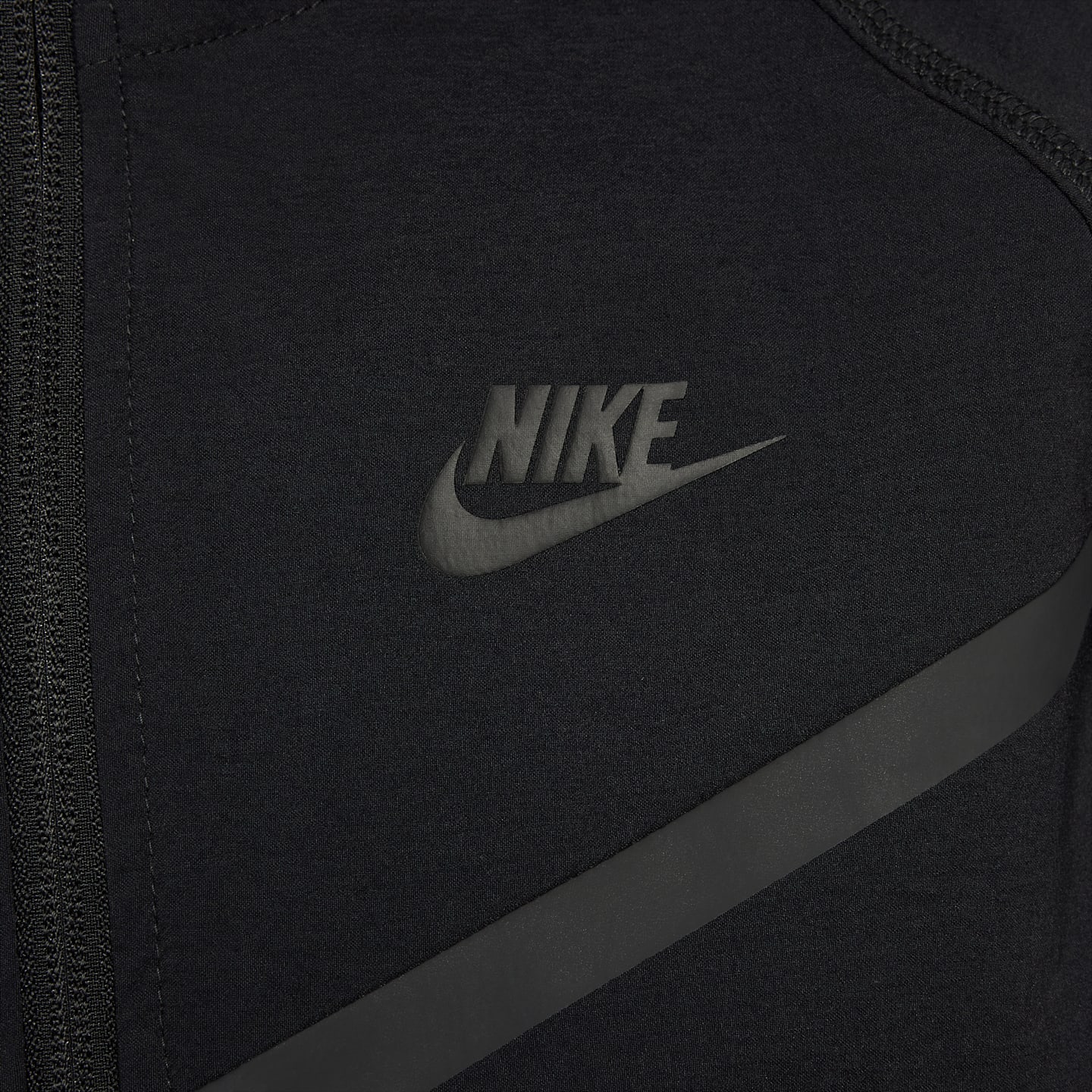 Детские куртки Nike Tech Big Kids' (Boys') Woven Jacket — фото 4