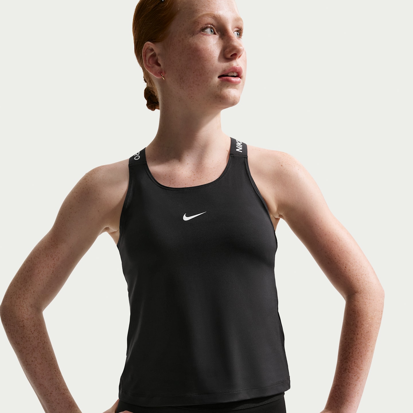 Детские топы Nike Pro Big Kids' (Girls') Dri-FIT Tank Top — фото 1