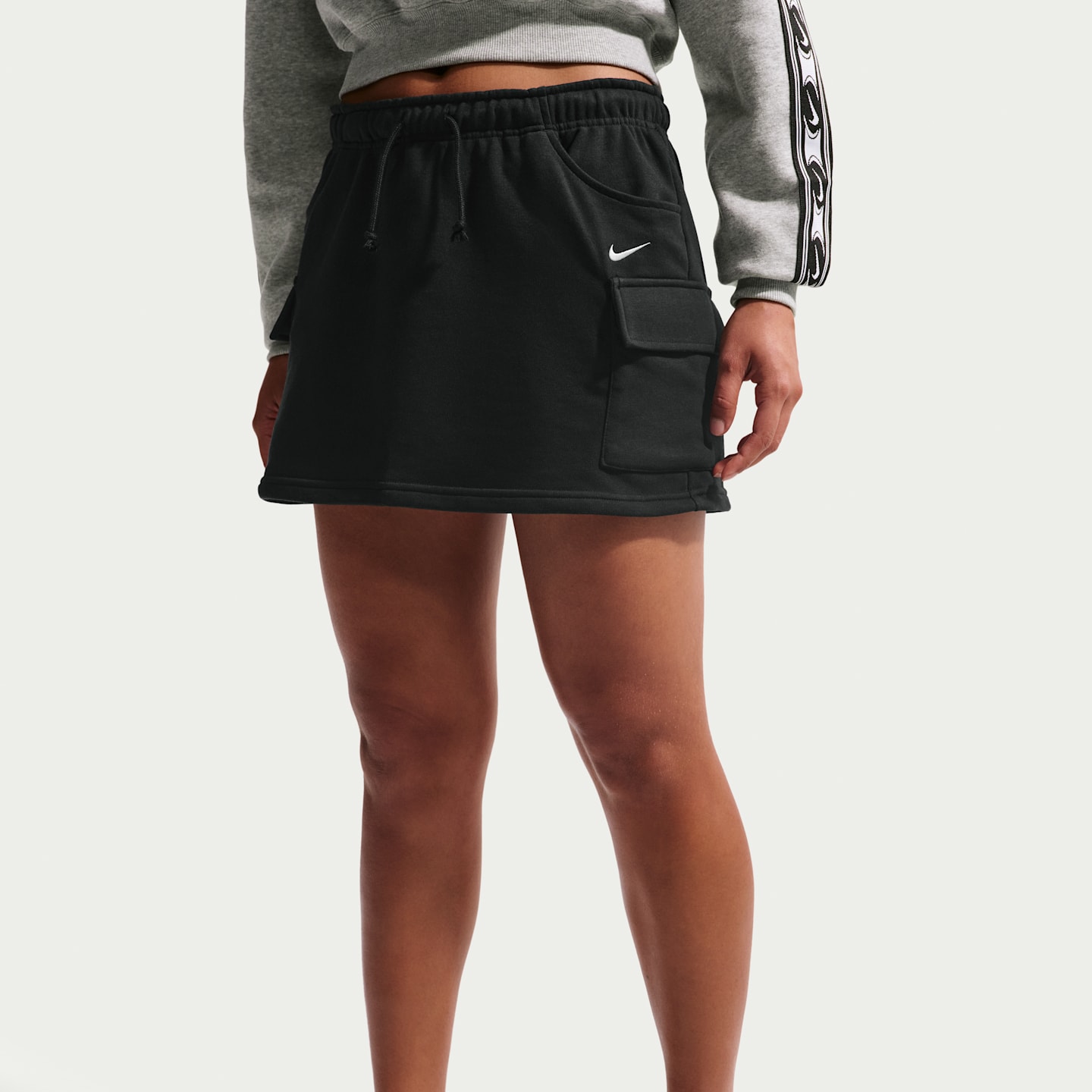 Женские кроссовки Nike Sportswear Phoenix Fleece Women's Mid-Rise Cargo Miniskirt — фото 2
