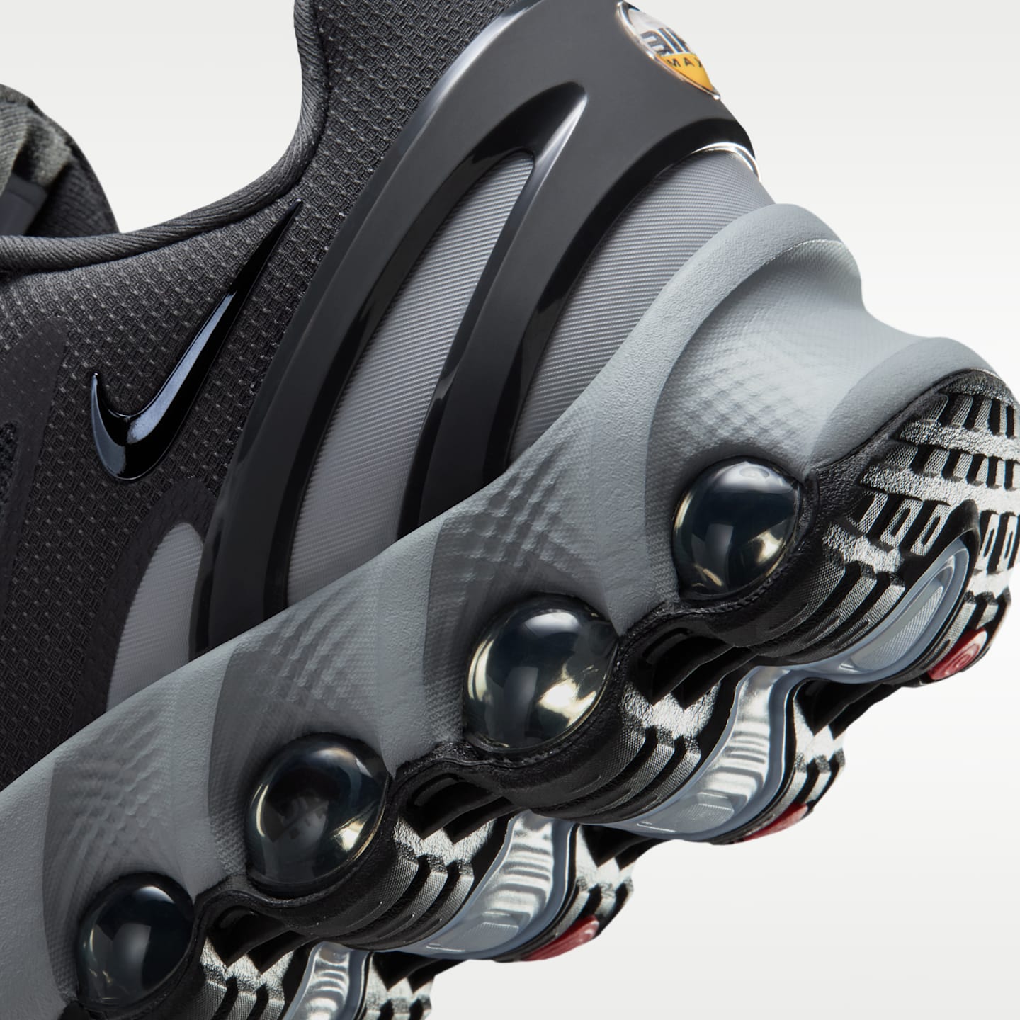 Мужские кроссовки Nike Air Max Dn8 — фото 8