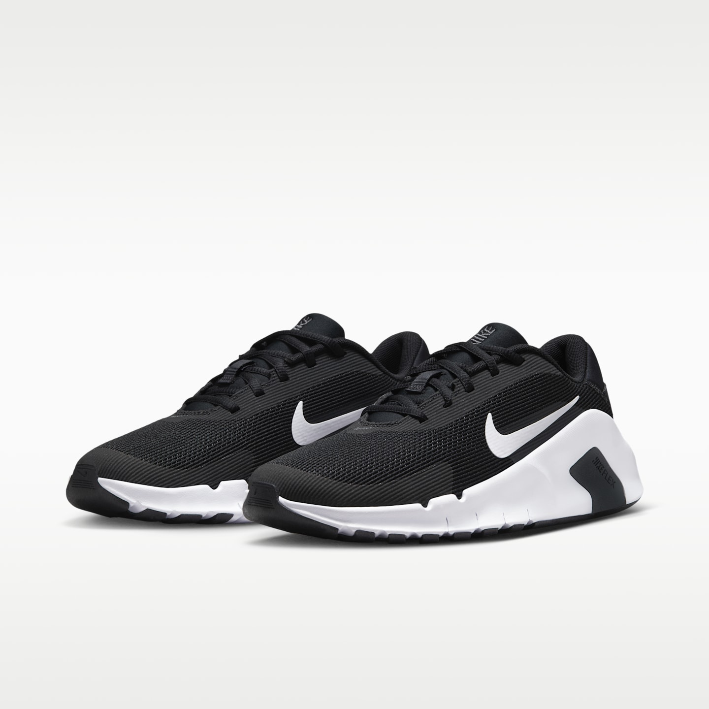 Женские кроссовки Nike Flex Train Women's Workout Shoes (Extra Wide) — фото 5