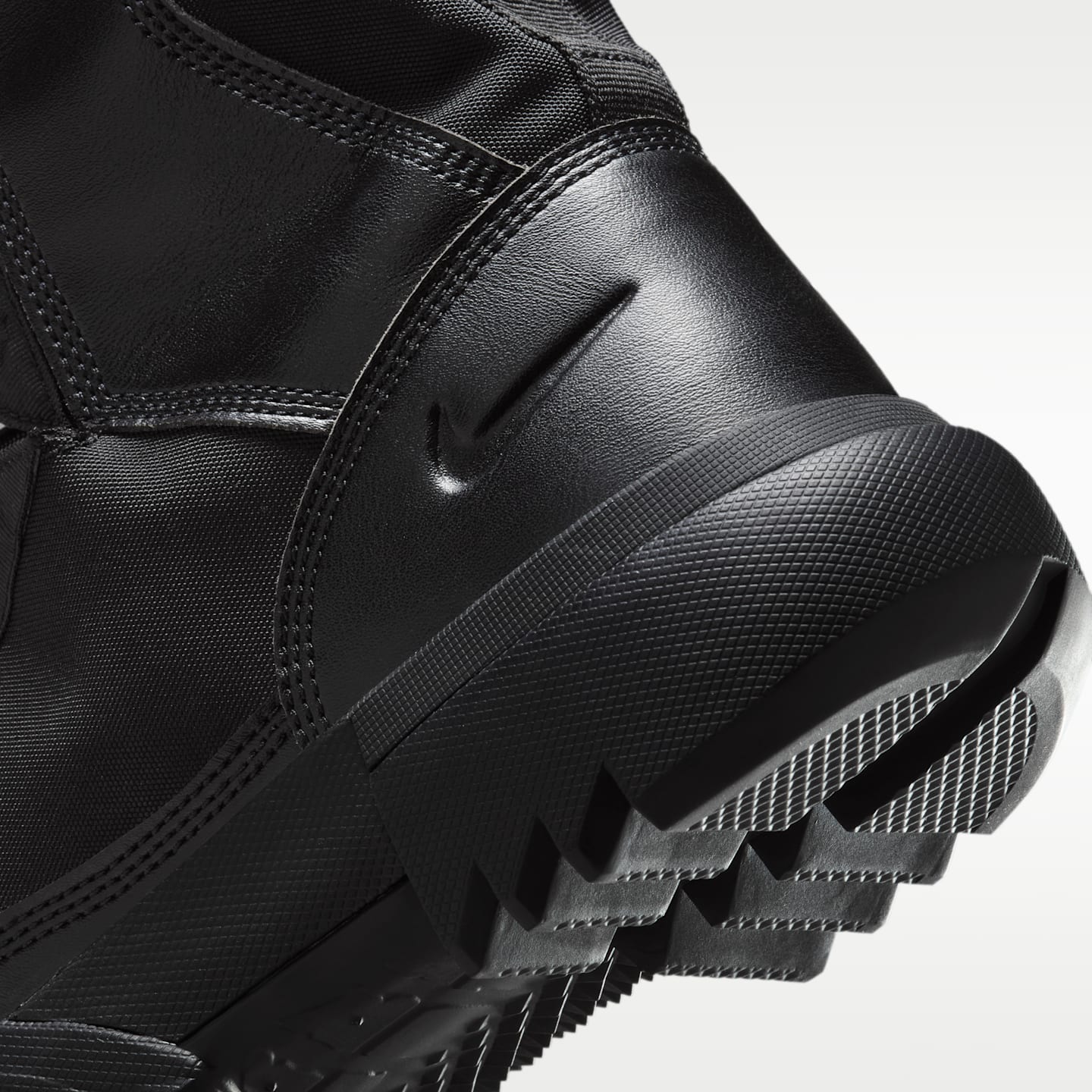 Мужские ботинки Nike SFB Air Field Ukiah 8" Tactical Boots — фото 8