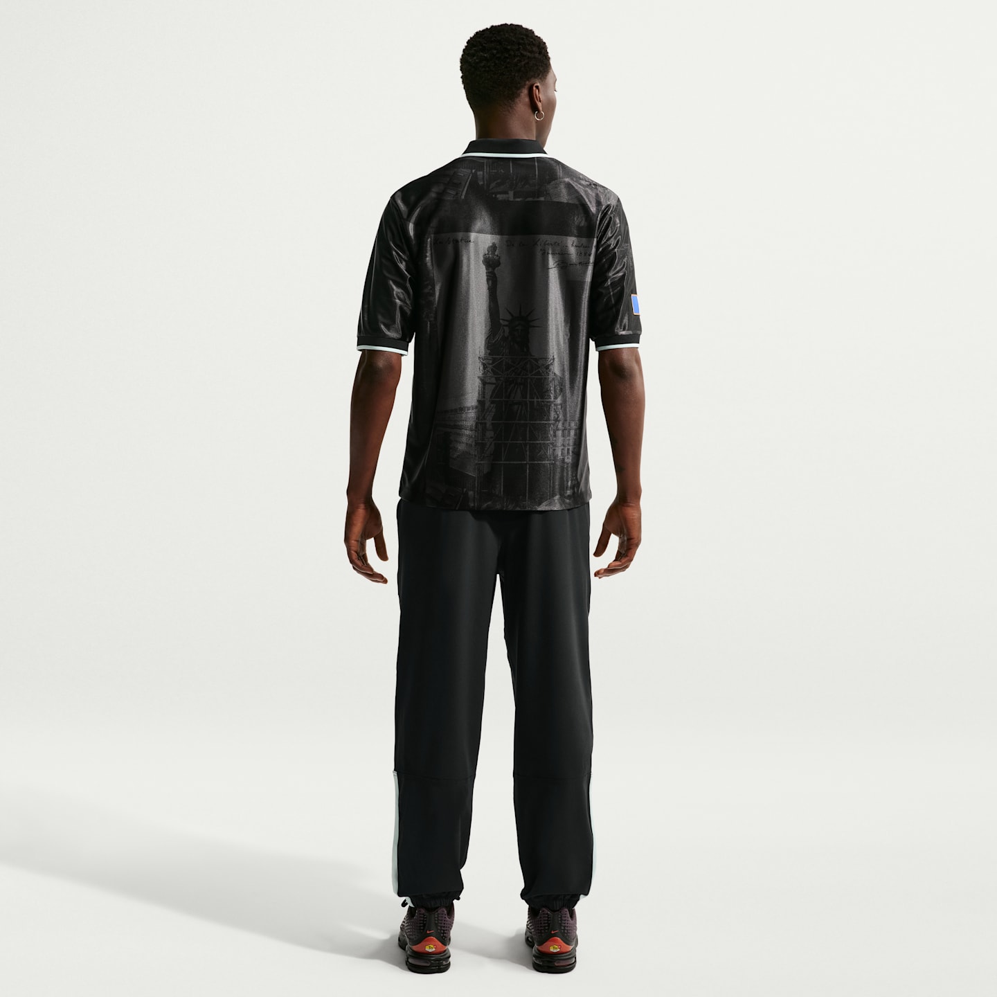 Мужские брюки Nike FFF Energy Men's Nike Dri-FIT Soccer Woven Pants — фото 5