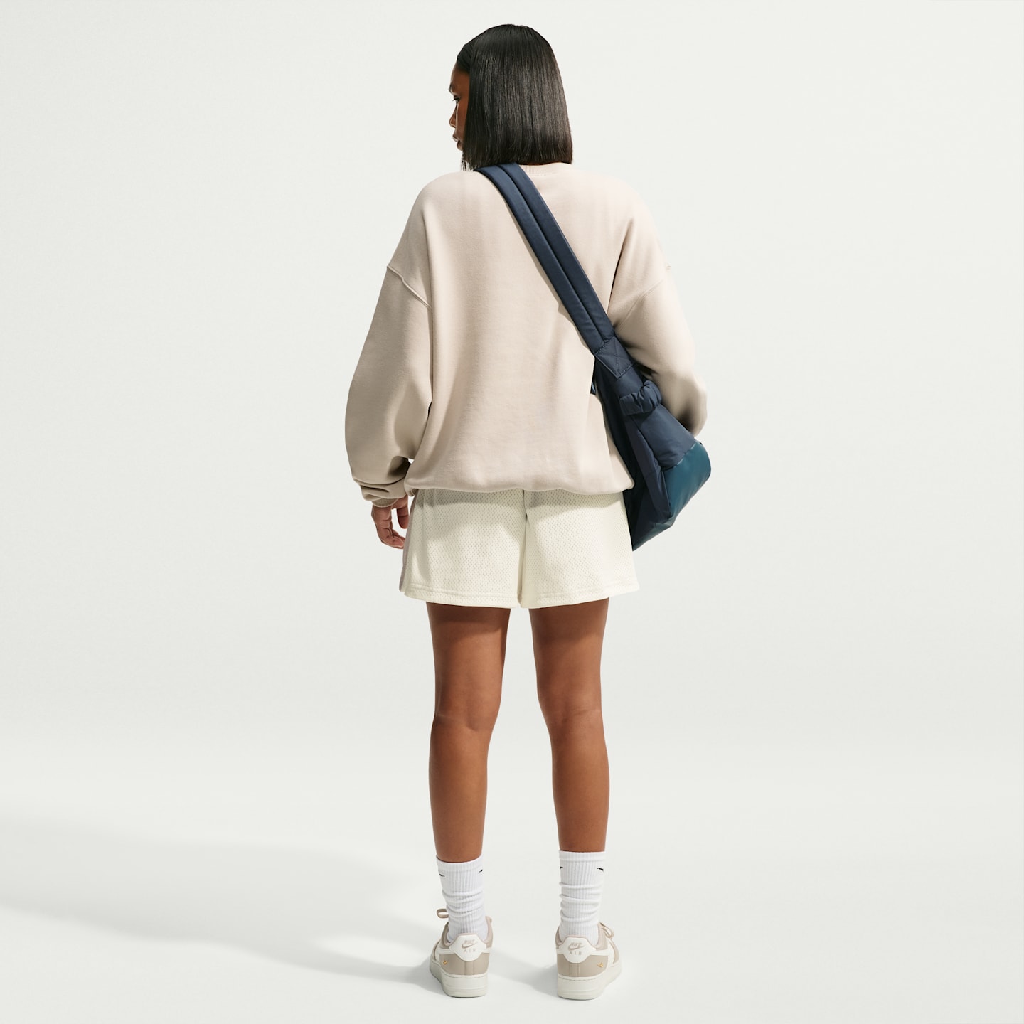 Женские шорты Nike Sportswear Women's Mid-Rise Mesh Shorts — фото 5