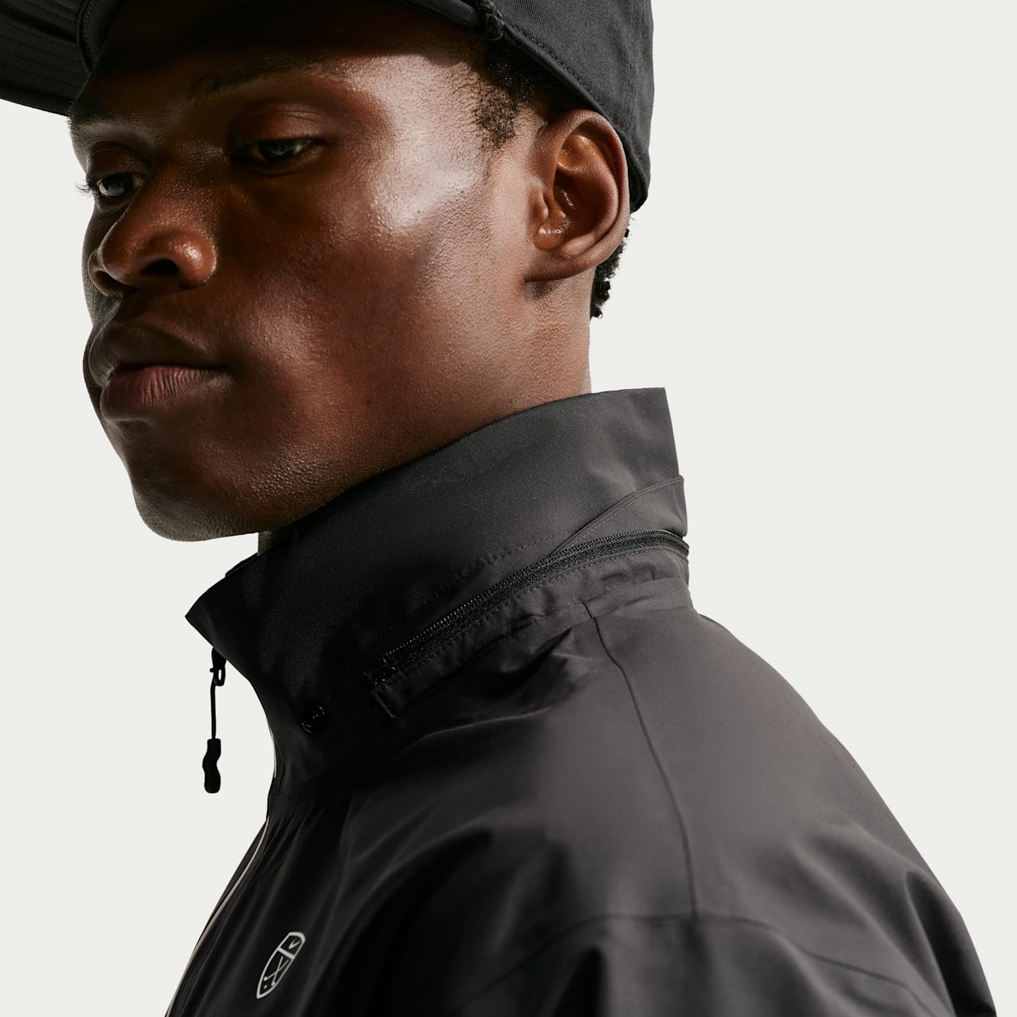 Мужские куртки Nike Par Men's Storm-FIT ADV Loose Golf Jacket — фото 7