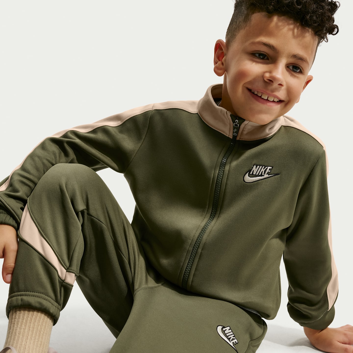 Детские кроссовки Nike Little Kids' 2-Piece Propus Colorblocked Set — фото 6