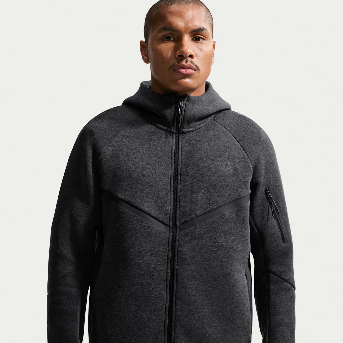 Мужские куртки Nike Tech Men's Fleece Windrunner Full-Zip Jacket — фото 1