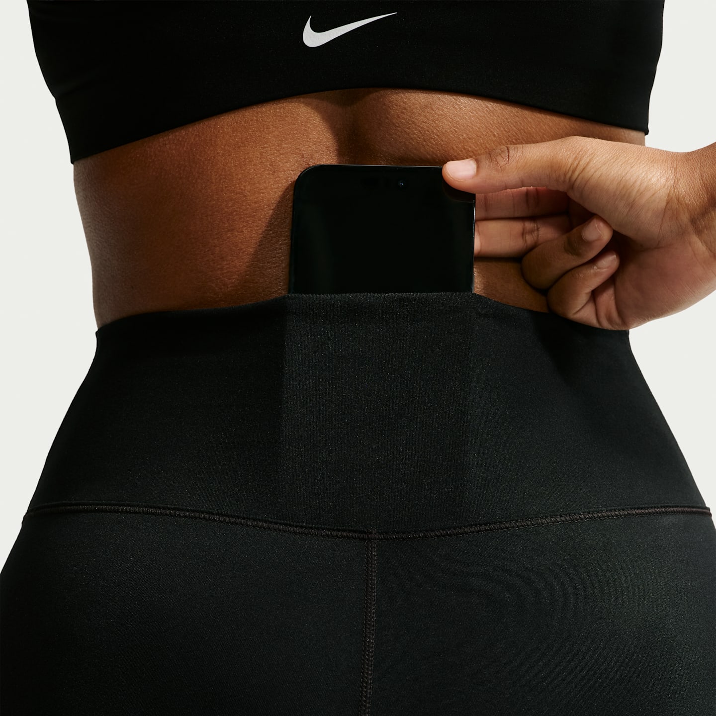 Женские леггинсы Nike One Women's High-Waisted Full-Length Stirrup Leggings — фото 6