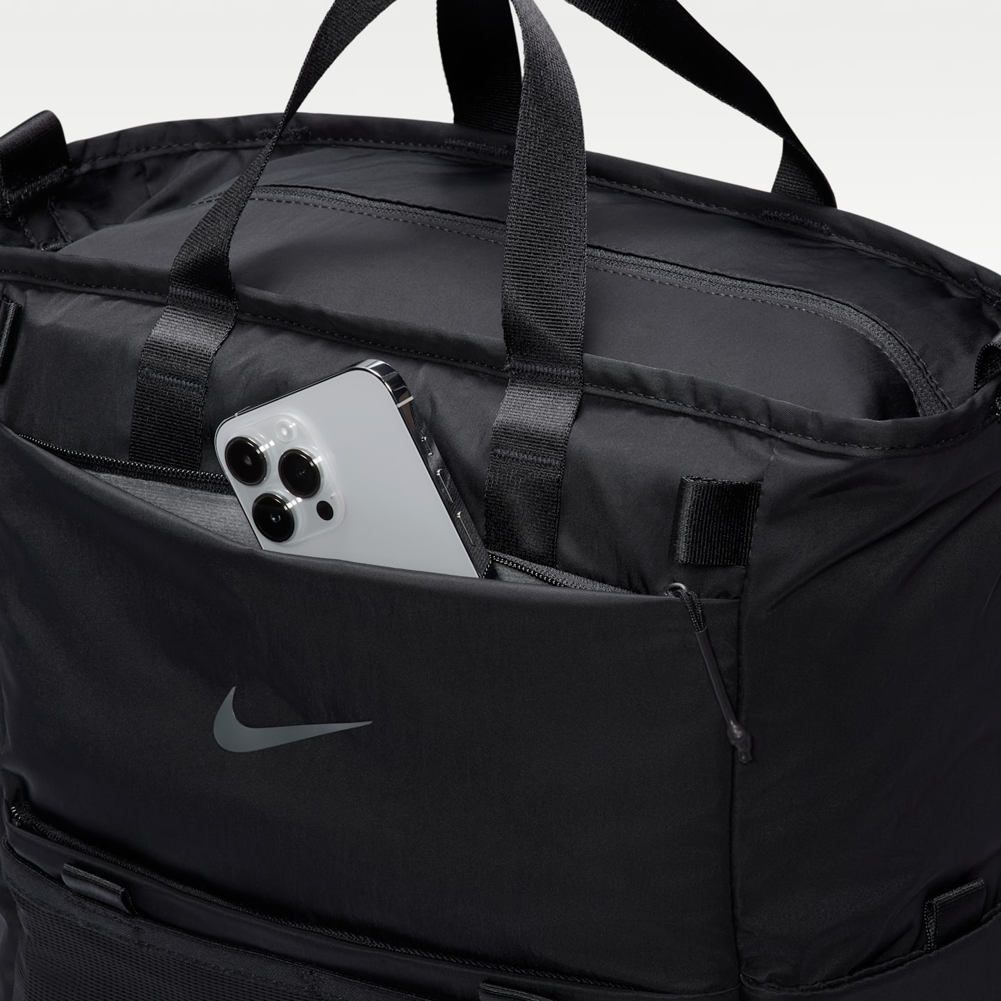 Женские сумки Nike (M) Convertible Diaper 2.0 (Maternity) (25L) — фото 7