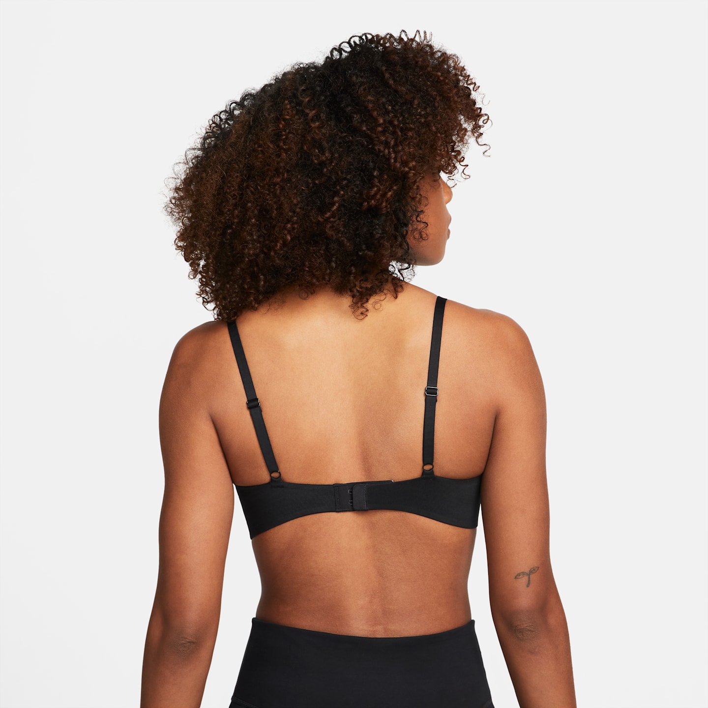 Спортивное бра Alate Minimalist, уплотнённая чашка — Nike — фото 2