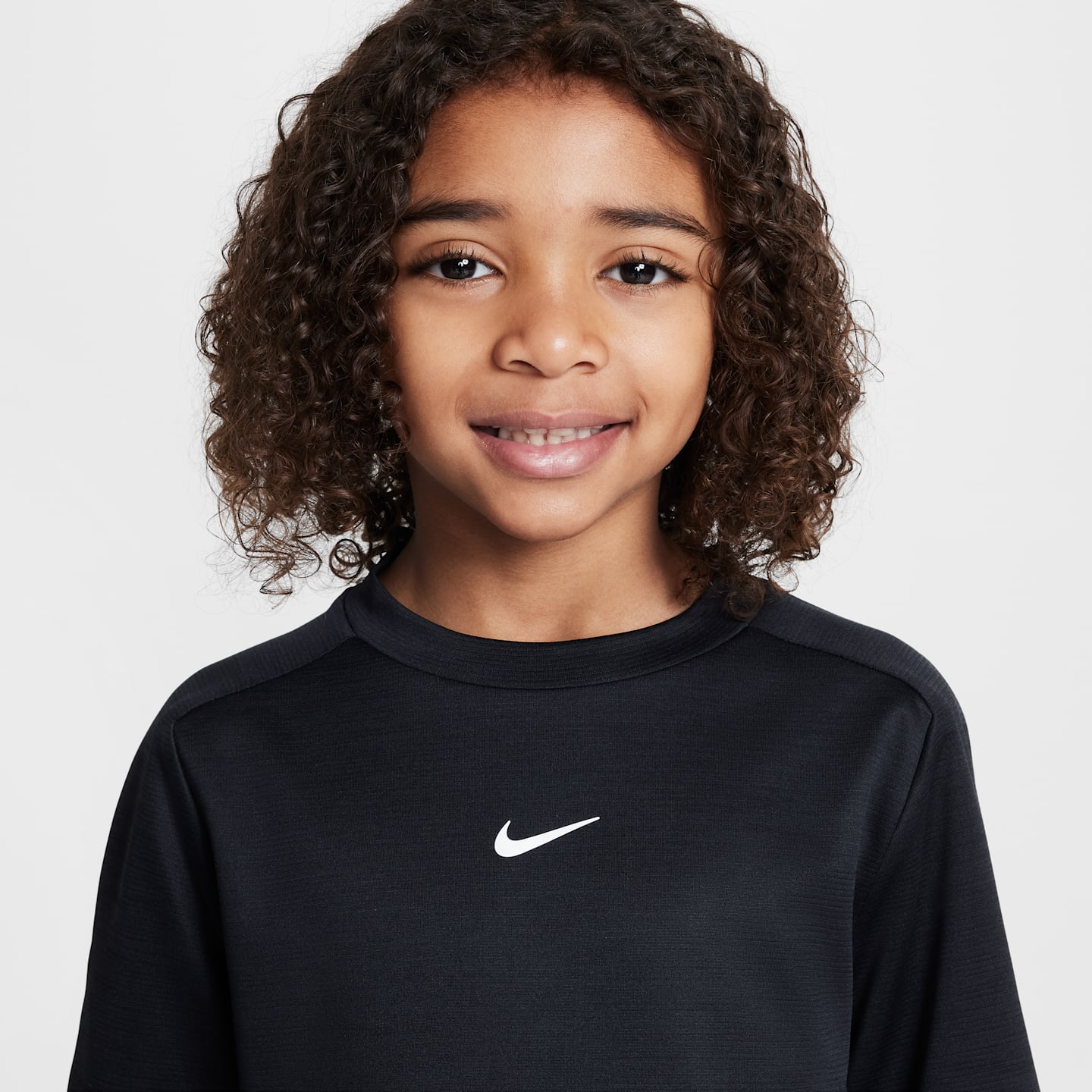 Детские топы Nike Multi Big Kids' Dri-FIT Short-Sleeve Top — фото 3