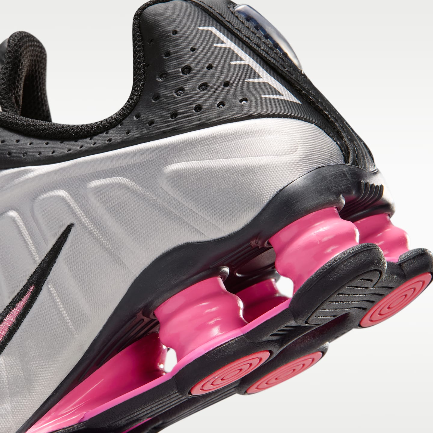 Детские кроссовки Nike Shox R4 Big Kids' Shoes — фото 8