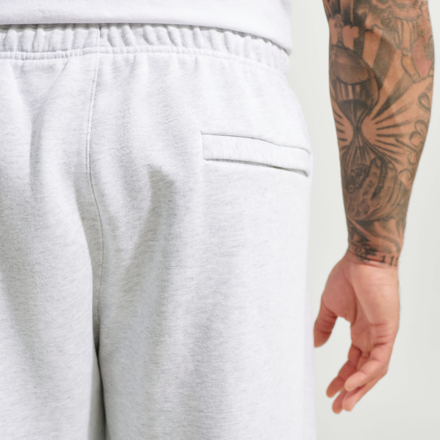Мужские брюки Nike Solo Fleece Men's Cuffed Pants — фото 8