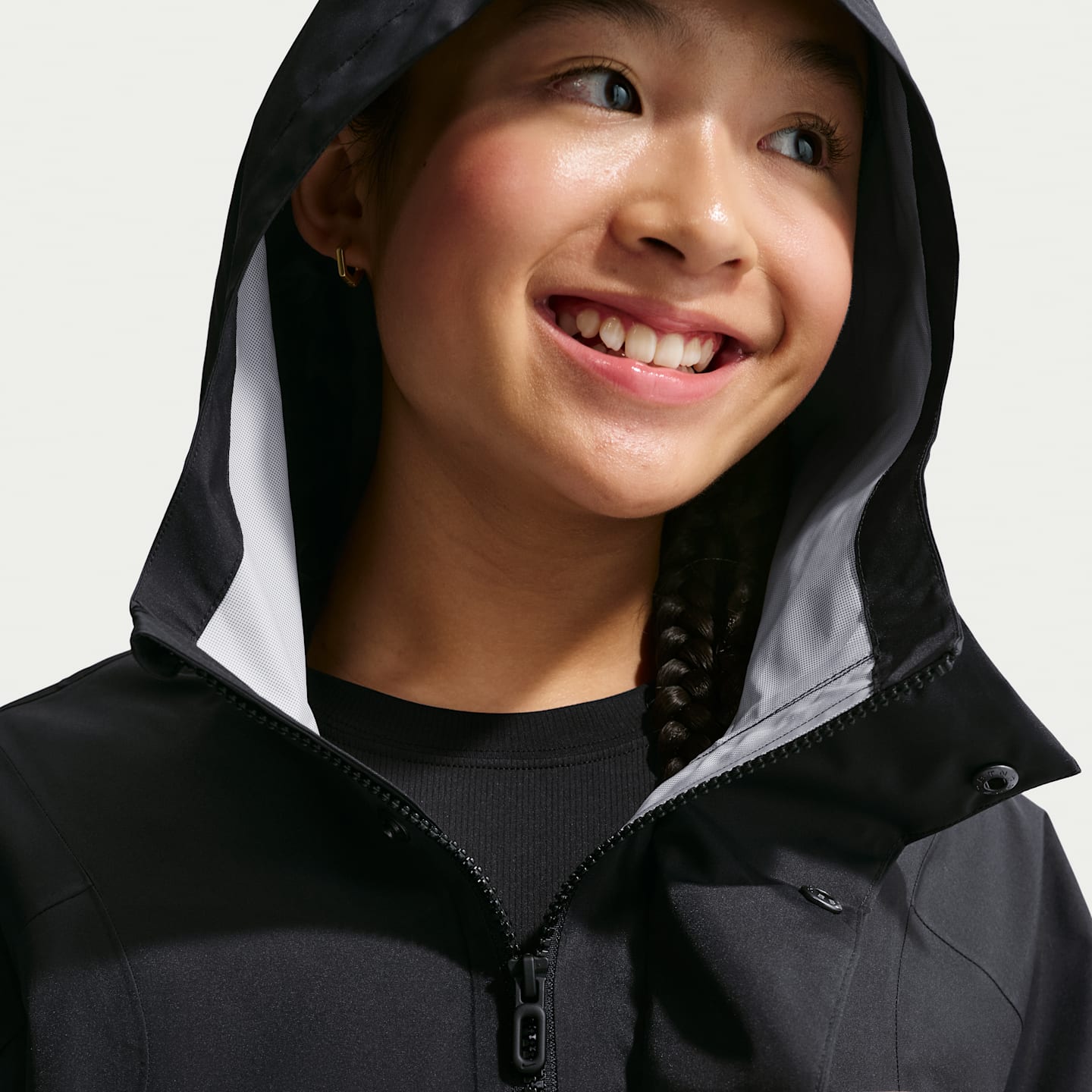 Детские куртки Nike MAVN Girls' Storm-FIT ADV Rain Jacket — фото 3