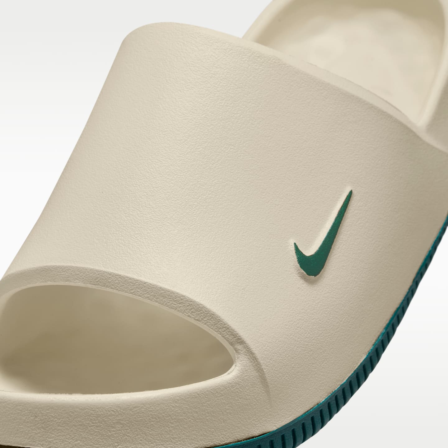 Мужские сандалии Nike Calm (Philadelphia Eagles) Men's NFL Slides — фото 6