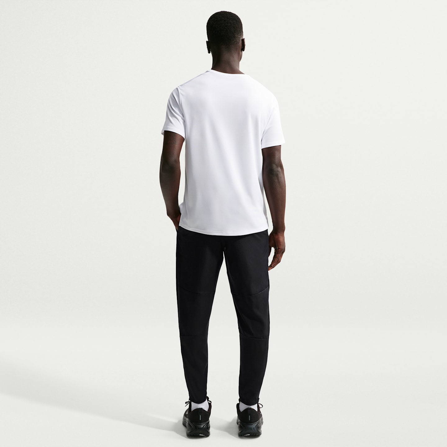 Мужские брюки Nike Challenger Men's Dri-FIT Woven Running Pants — фото 5