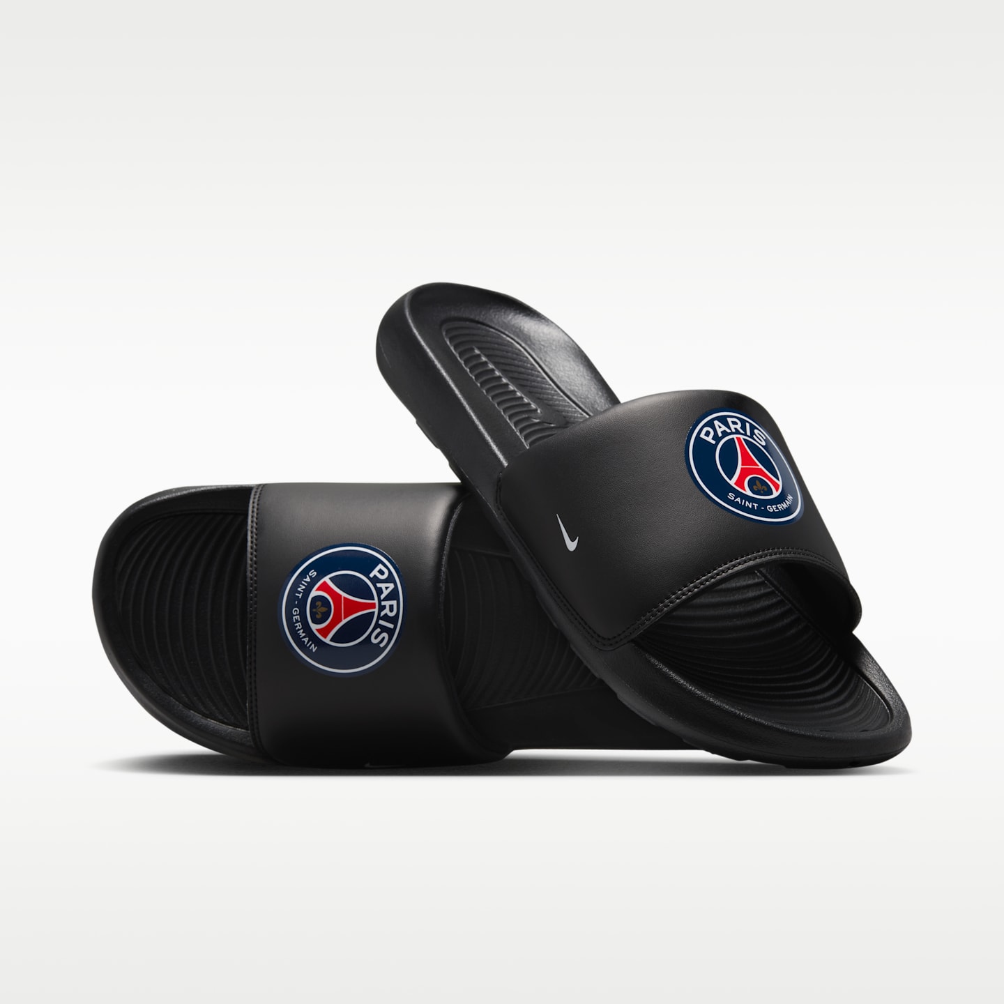 Мужские сандалии Nike Paris Saint-Germain Victori One Men's Nike Soccer Slides — фото 1