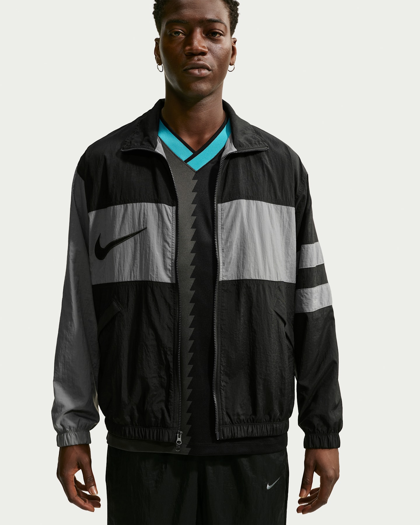 Мужские куртки Nike i96 Repel Men's Soccer Woven Track Jacket — фото 6