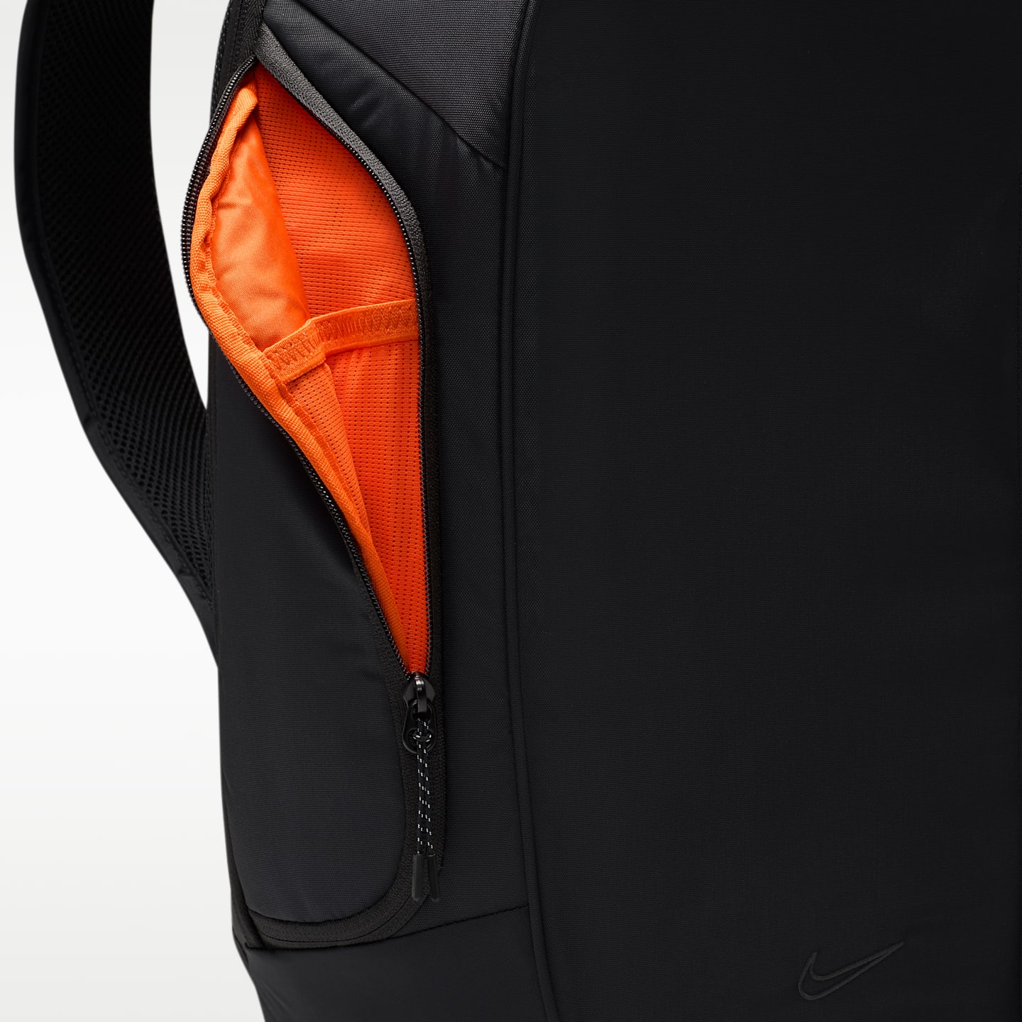 Рюкзак Nike Sportswear Commute (25L) — фото 7