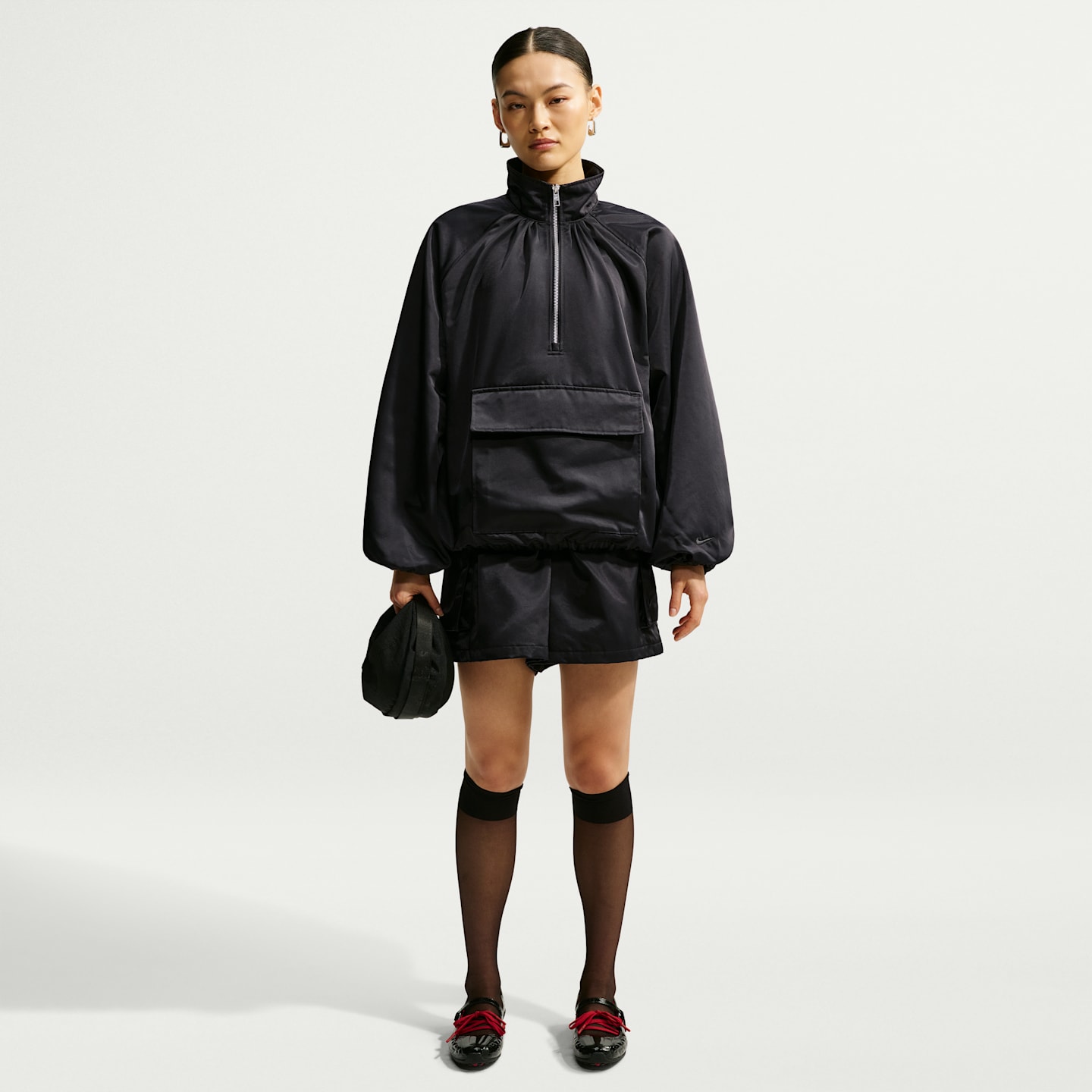Женские свитеры Nike Sportswear Women's Satin 1/4-Zip Anorak — фото 4