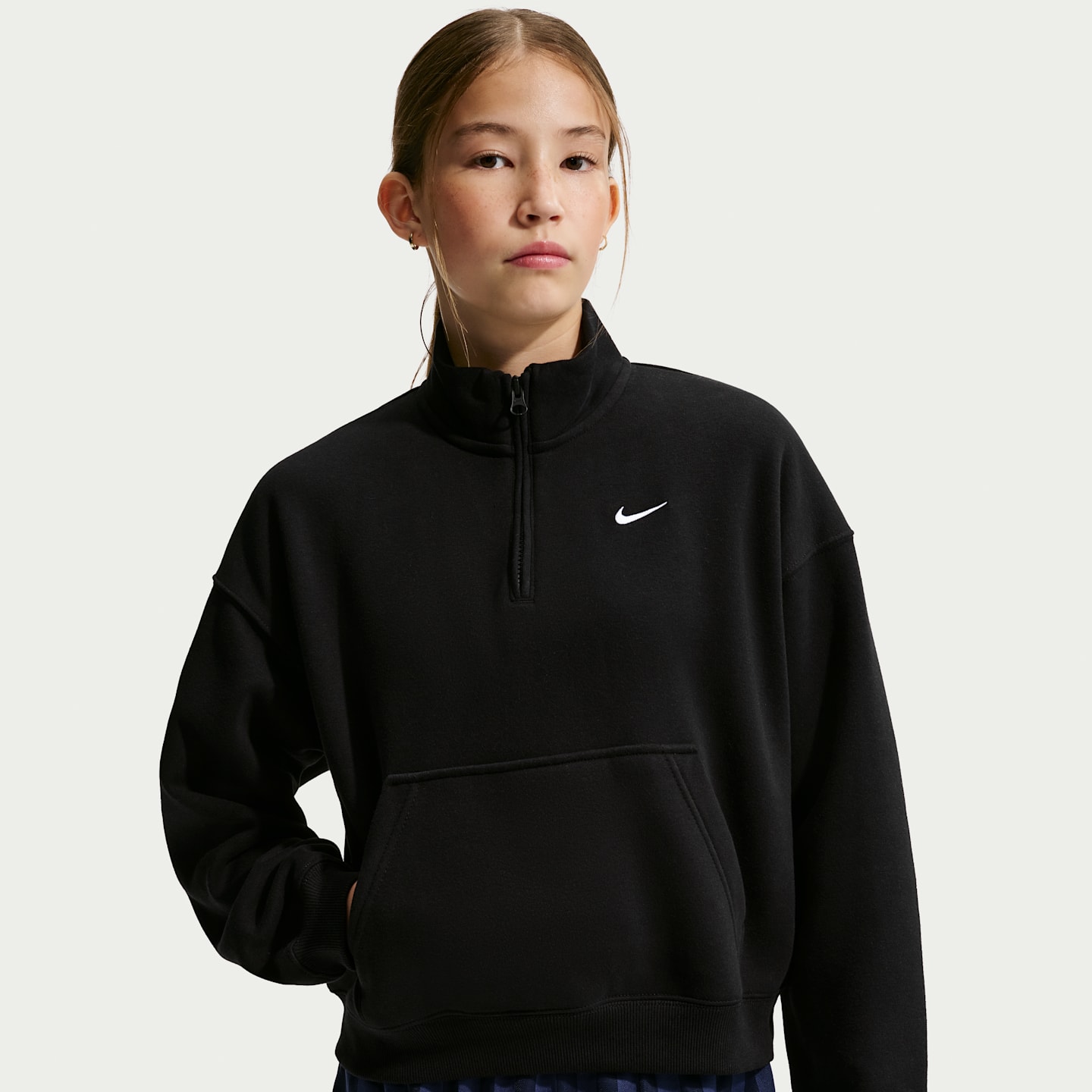 Детские свитеры Nike Sportswear Studio Fleece Big Kids' (Girls') Oversized 1/4-Zip Top — фото 3