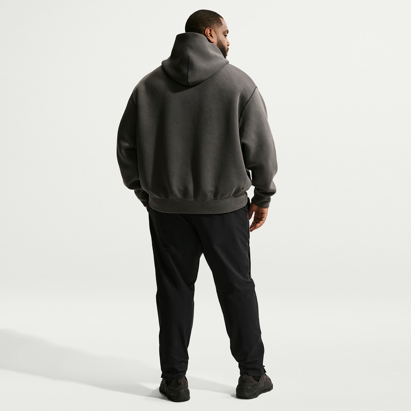 Мужские брюки Nike Tech Men's Dri-FIT Shori Knit Pants — фото 10
