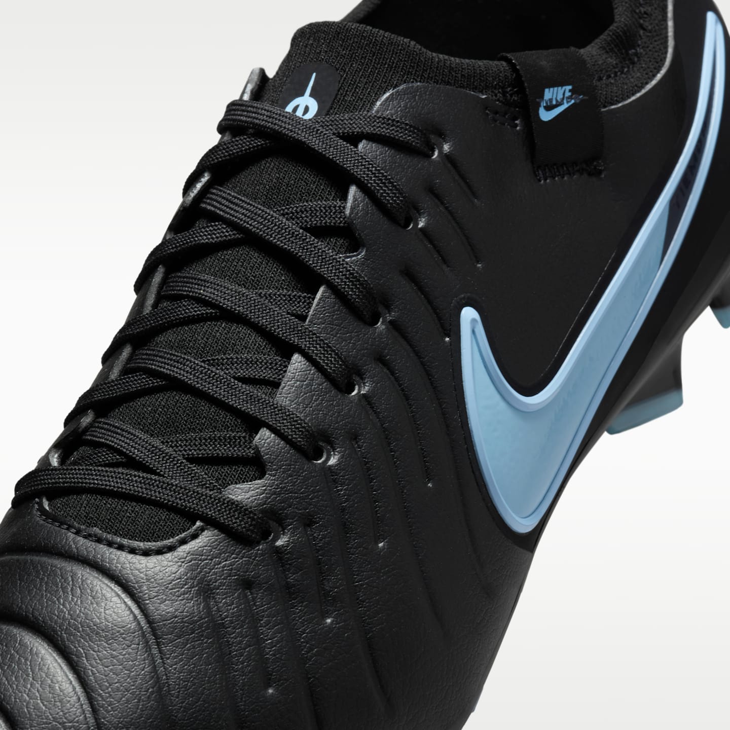 Мужские бутсы Nike Tiempo Legend 10 Pro Firm-Ground Low-Top Soccer Cleats — фото 8