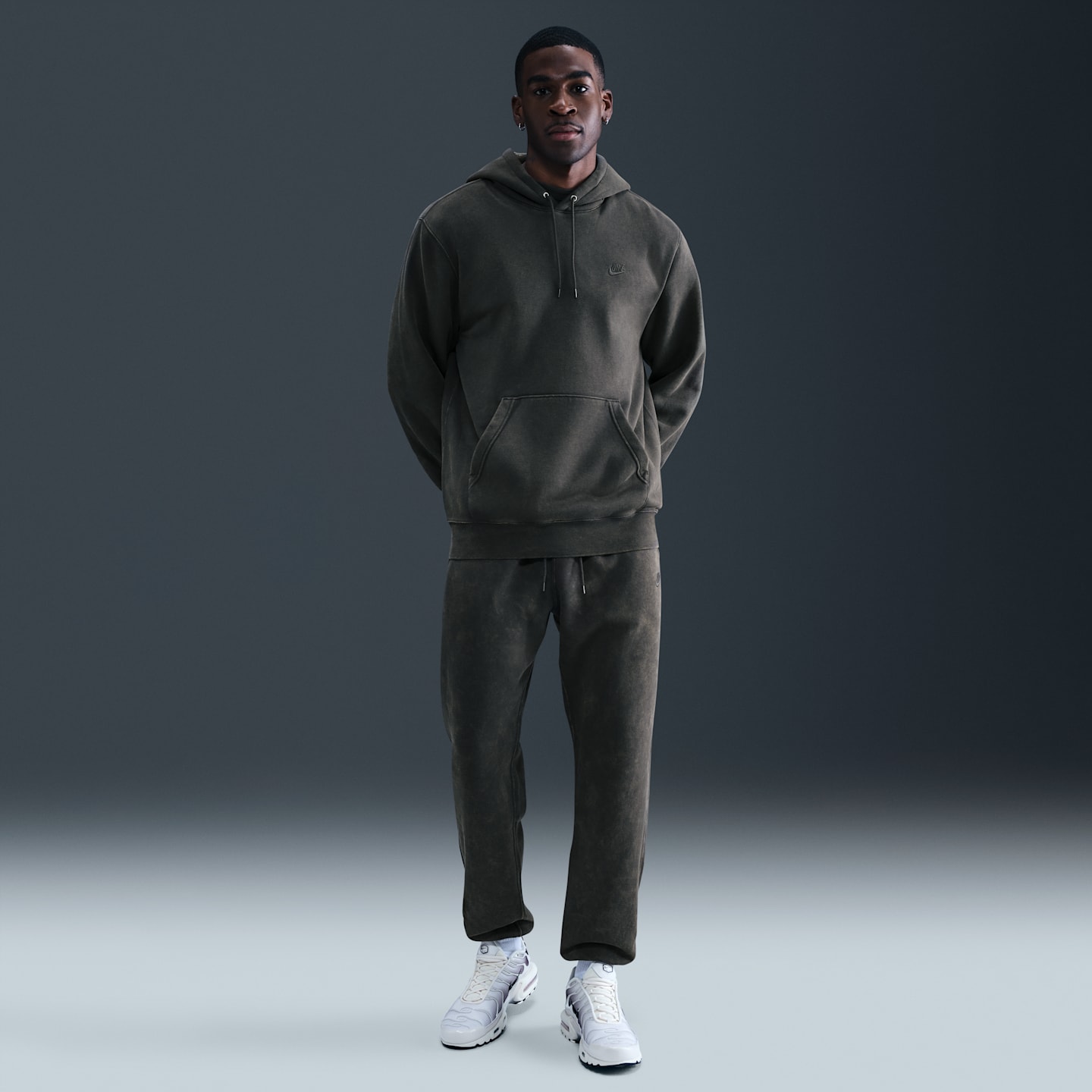 Мужские худи Nike Sportswear Club Men's Washed Fleece — фото 4