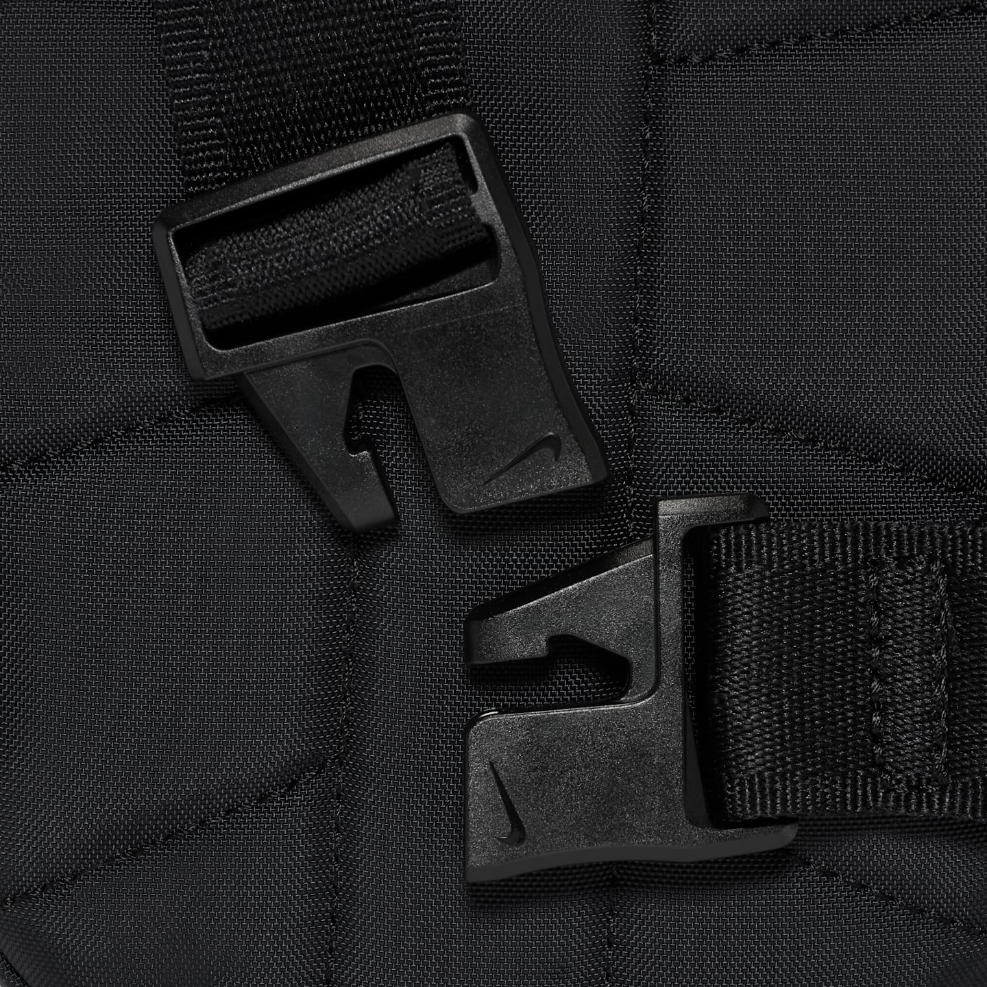 Мужские сумки Nike Commute Nike Tech Crossbody (1L) — фото 7