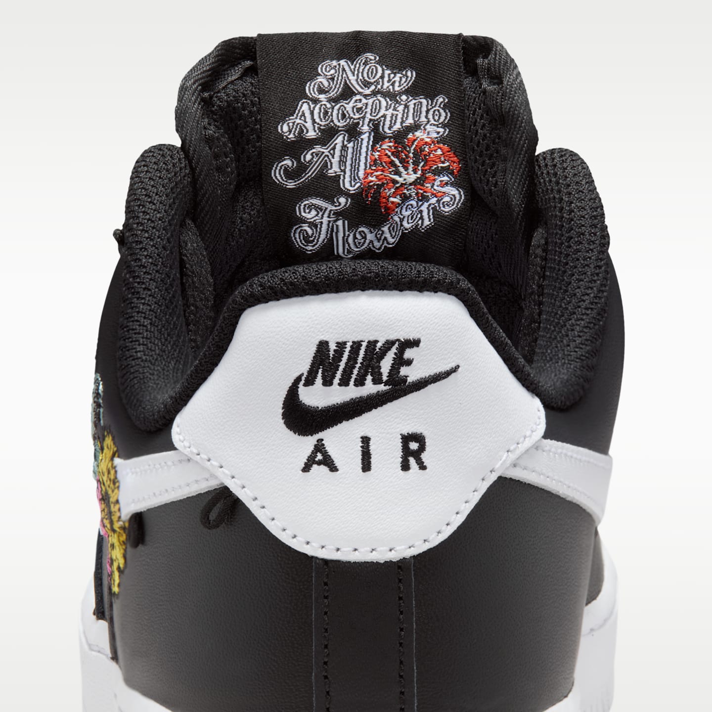 Женские кроссовки Nike Air Force 1 '07 Premium "Flowers" Women's Shoes — фото 12