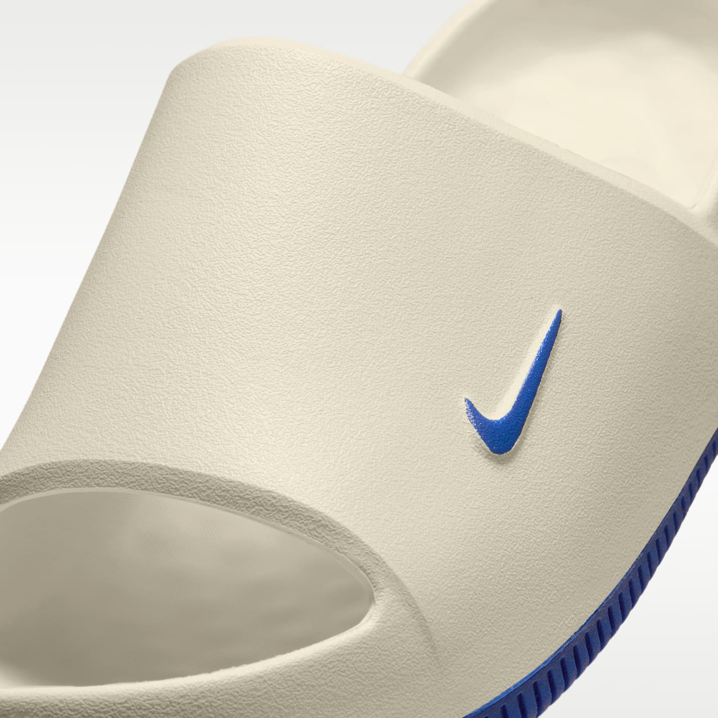 Мужские сандалии Nike Calm (Buffalo Bills) Men's NFL Slides — фото 6