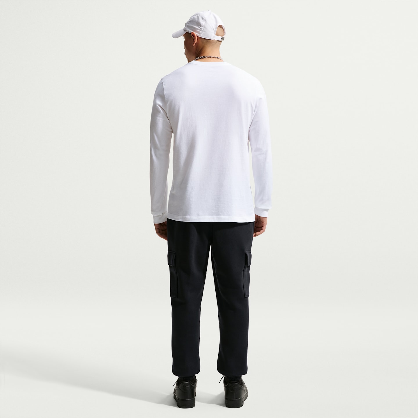 Мужские брюки Nike Club Men's Fleece Cargo Pants — фото 5