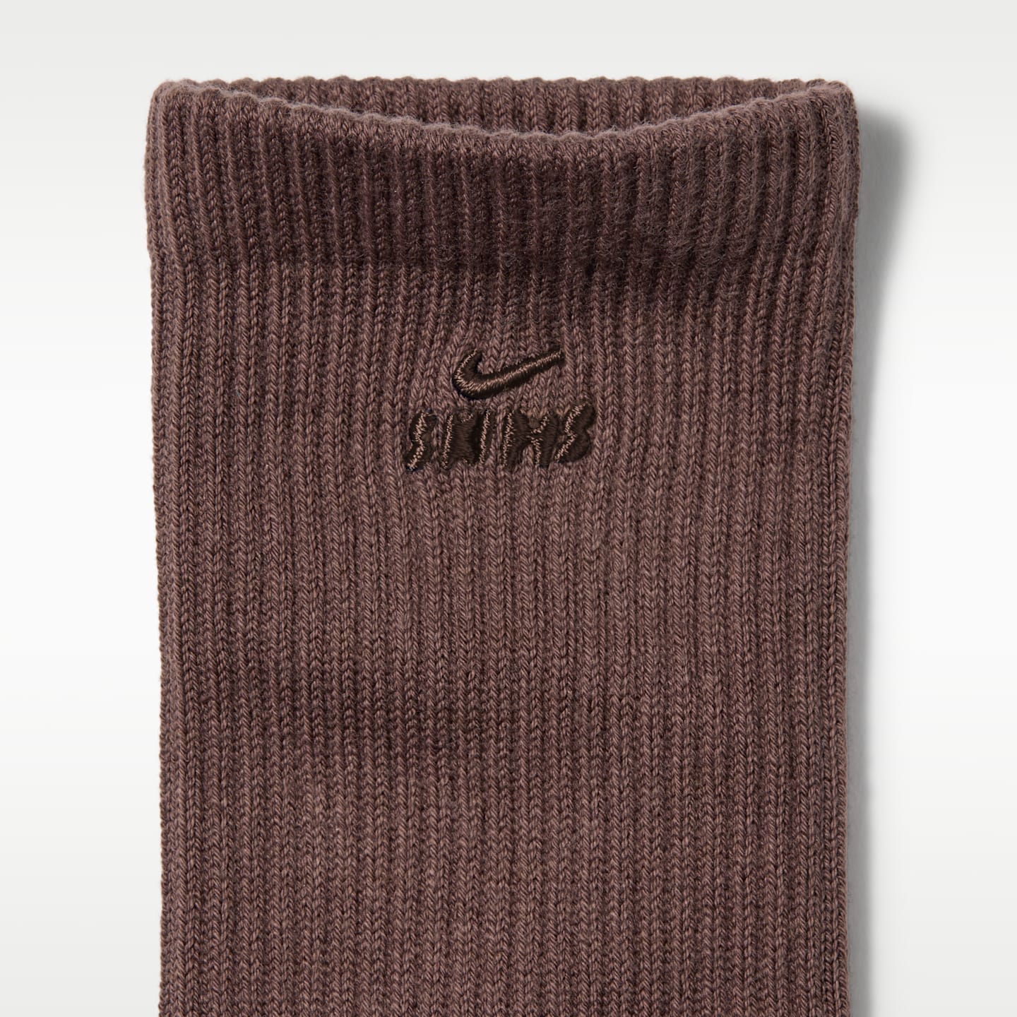 Женские носки Nike NikeSKIMS Women's Dri-FIT Pilates Grip Crew Socks (1 Pair) — фото 6