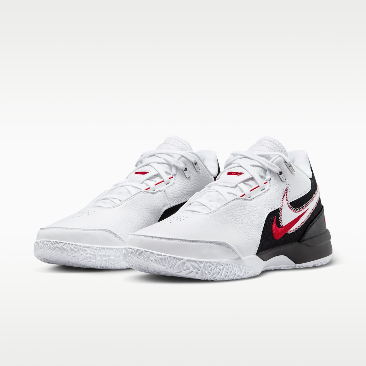 Женские кроссовки Nike LeBron NXXT Gen AMPD Basketball Shoes — фото 5