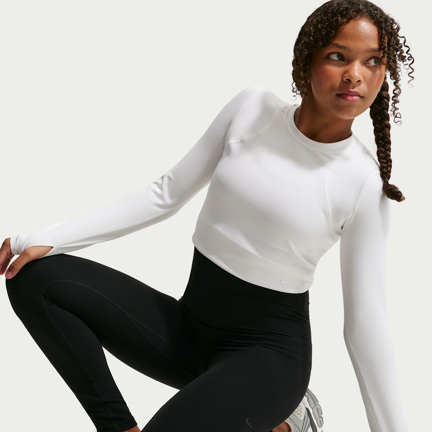 Детские леггинсы Nike Mavn Girls' High-Waisted Full-Length Leggings — фото 4