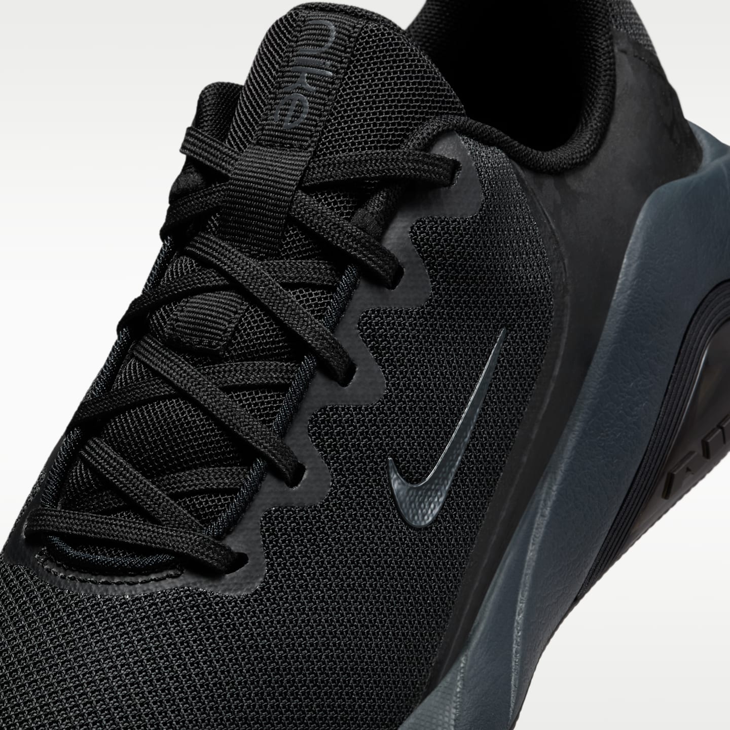 Женские кроссовки Nike Bella 7 Women's Workout Shoes — фото 7