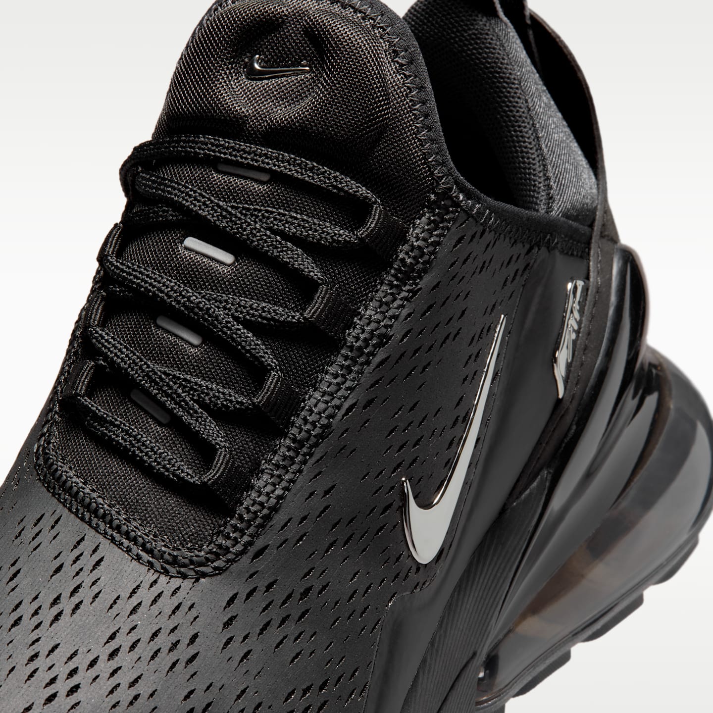 Женские кроссовки Nike Air Max 270 Premium Women's Shoes — фото 7