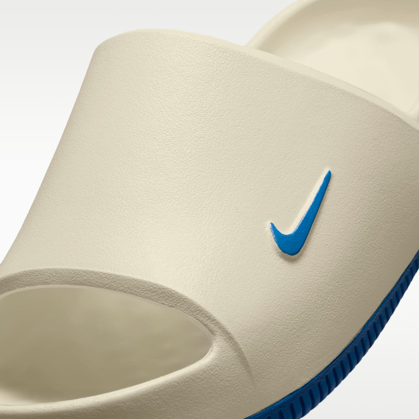 Мужские сандалии Nike Calm (Detroit Lions) Men's NFL Slides — фото 6