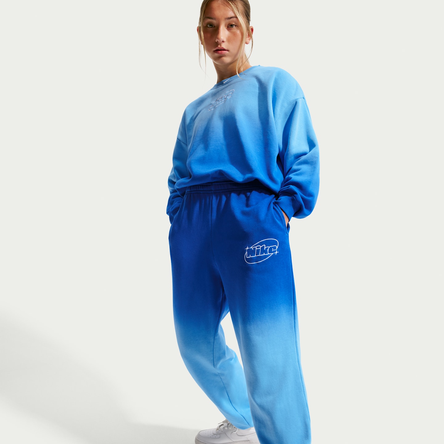 Детские брюки Nike Sportswear Studio Fleece Big Kids' (Girls') Loose Pants — фото 4