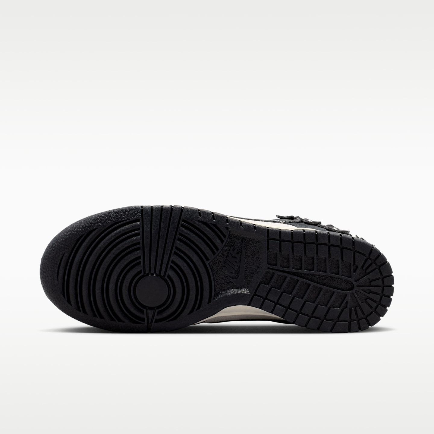 Женские кроссовки Nike Dunk Low SE "Florette" Women's Shoes — фото 2