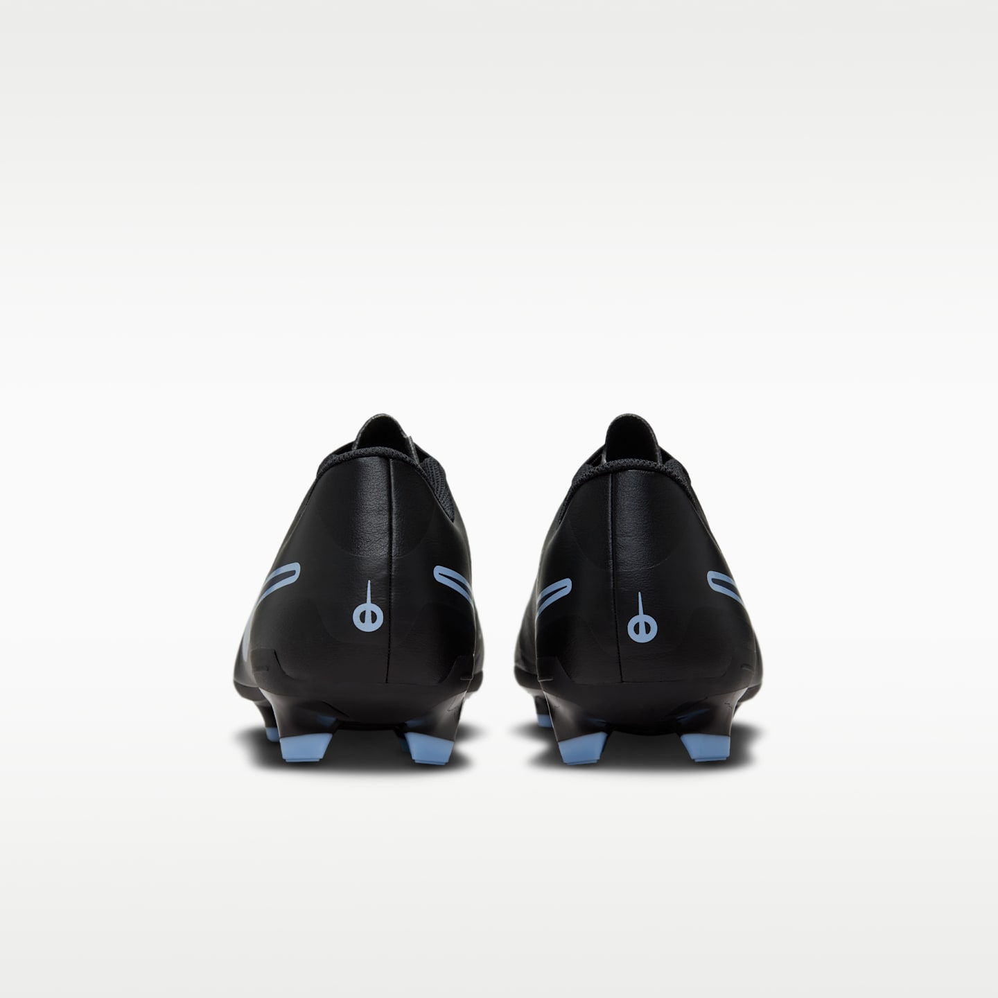 Nike Tiempo Legend 10 Club Multi-Ground Low-Top Soccer Cleats — фото 6