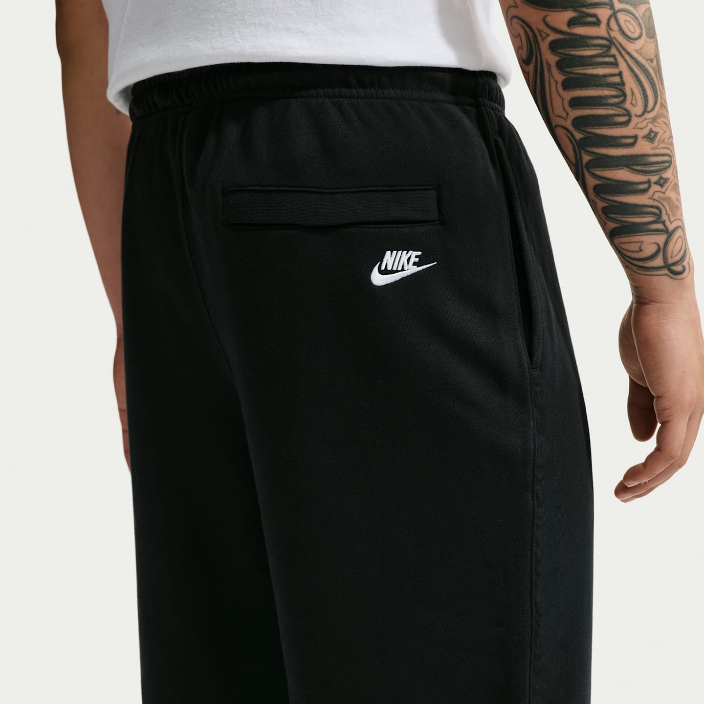 Мужские брюки Nike Sportswear Club Men's Open-Hem French Terry Pants — фото 3