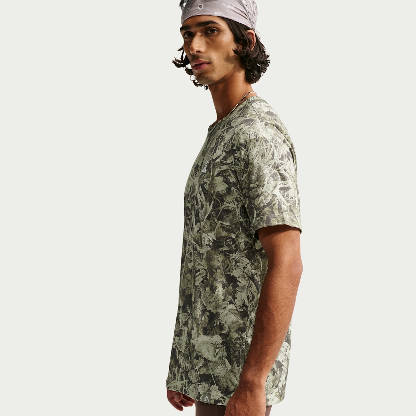 Мужские футболки Nike ACG "Chamo Camo" Men's Dri-FIT Trail Running T-Shirt — фото 3